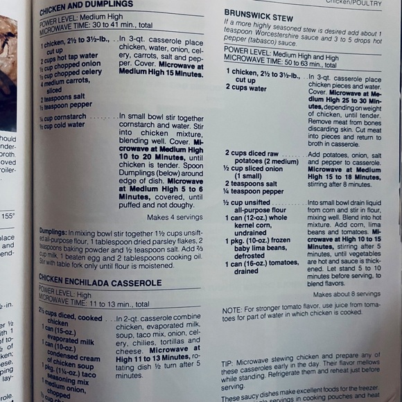 General Electric Microwave Guide and Cookbook - Picture 6 of 15